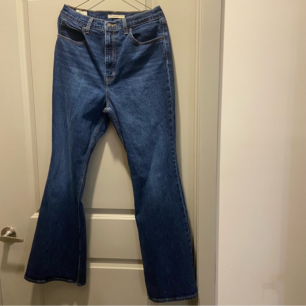 Levi's 70’s high Dark Blue Flare Jeans